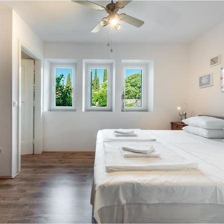 Apartment Near Old Town, Free Parking & Huge Garden Dubrovník Exteriér fotografie